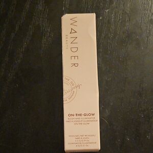 Wander Beauty On-The-Glow Blush and Illuminator - Radiant Pink